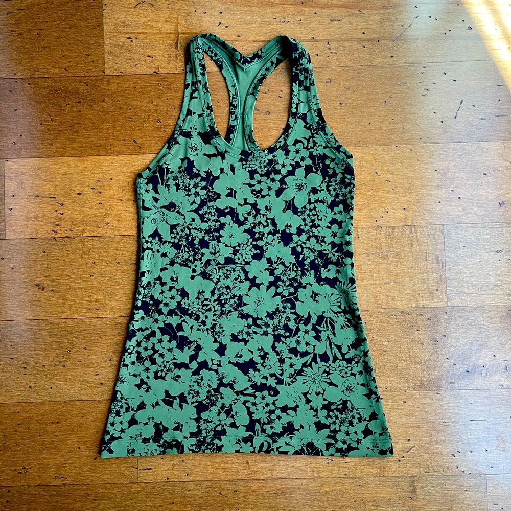 Lululemon Cool Racerback II Green/Black Flowers